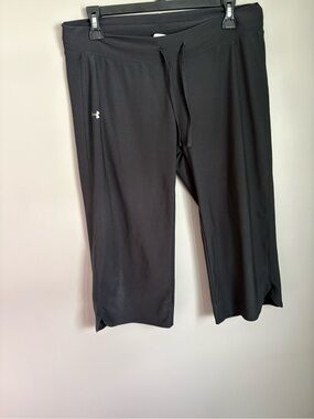 VTG Y2K Under Armour Black Cropped Capri Flare Sweatpants Athleisure